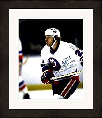Autograph Warehouse 653205 Butch Goring Autographed 8 x 10 in. Foto - New York Islanders - No.sc1 Matted & Framed
